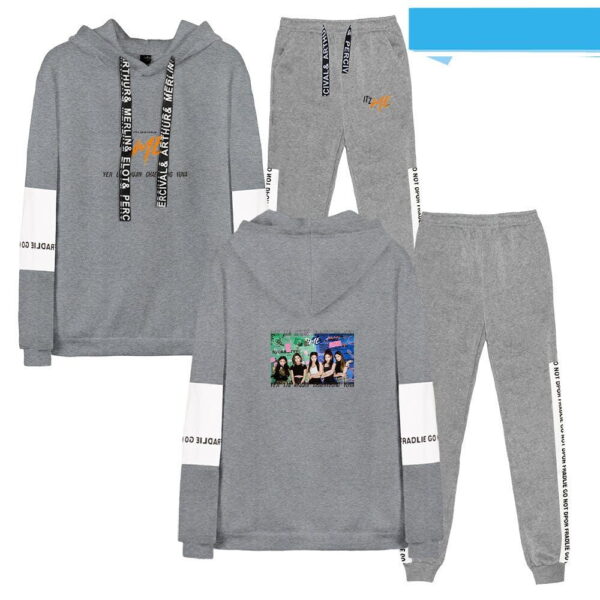 Itzy "ItzMe" Hoodie + Pants Set #1 + Socks - Image 3