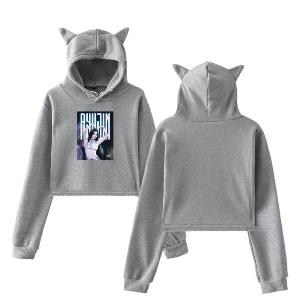 Ryujin Itzy Cropped Hoodie #4 - Image 4