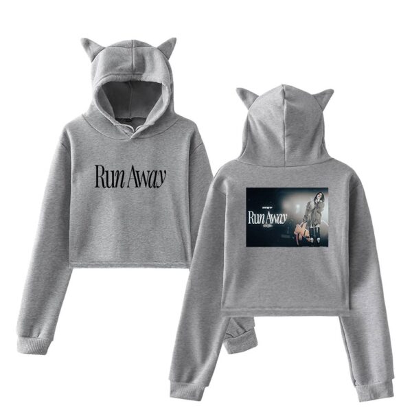 Ryujin Itzy Cropped Hoodie #2 - Image 4