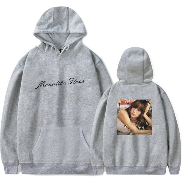 Lisa Blackpink Hoodie #3 - Image 4