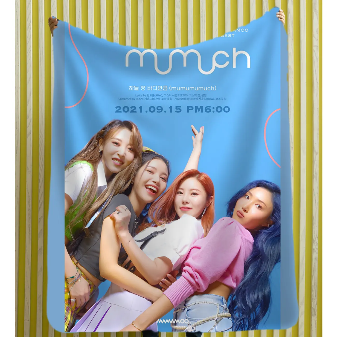 Mamamoo Mumuch Blanket