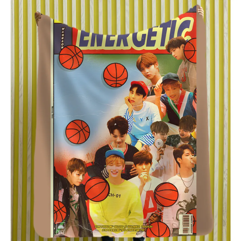 Wanna One Street Blanket